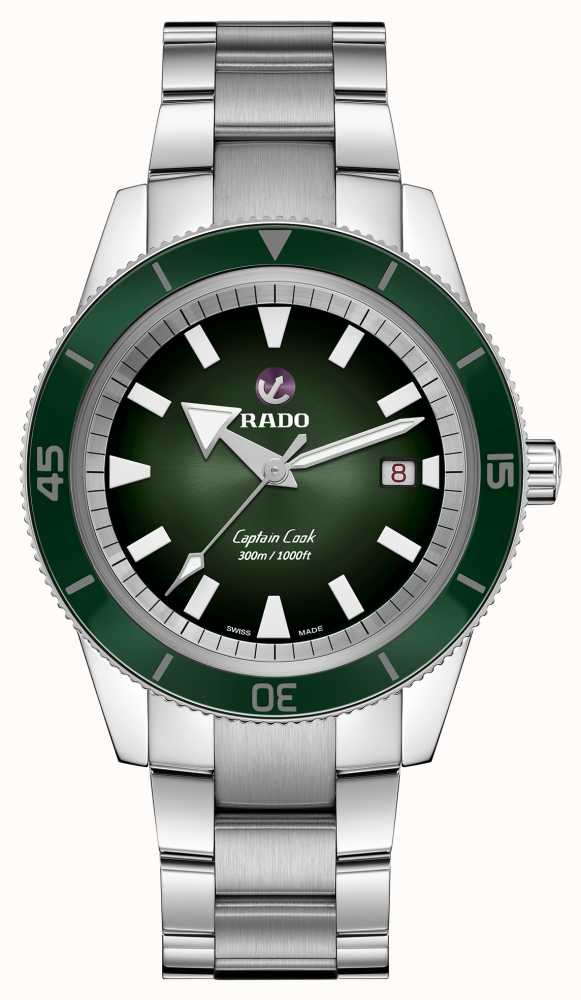 LOT:128 | RADO - a mid-size bi-material DiaStar bracelet watch.